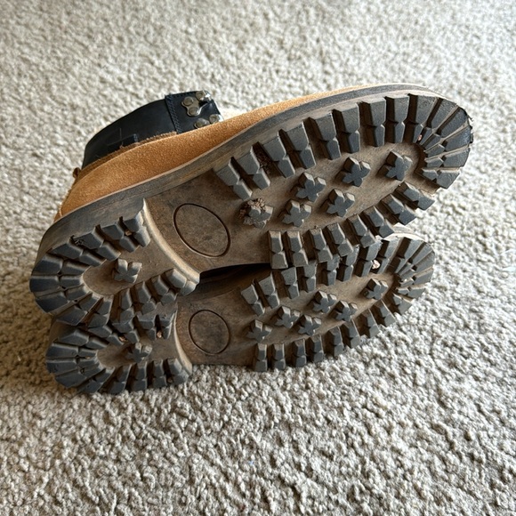 Hiking boots with lining - Picture 2 of 4